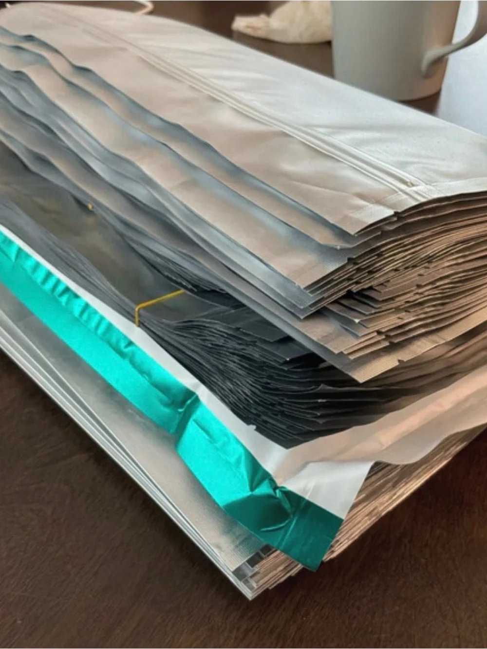 Brand New Set of 100 Mylar Resealable Food Bags - Multipack